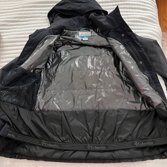 Columbia Omni tech Jacket - Picture 5 of 7
